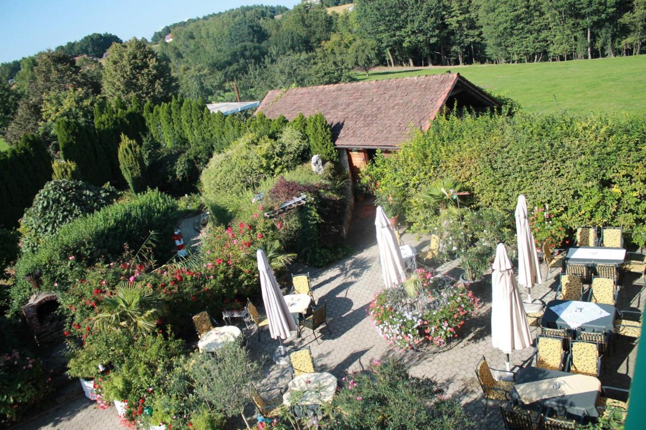 Landhotel Erhardt Bad Waltersdorf Extérieur photo