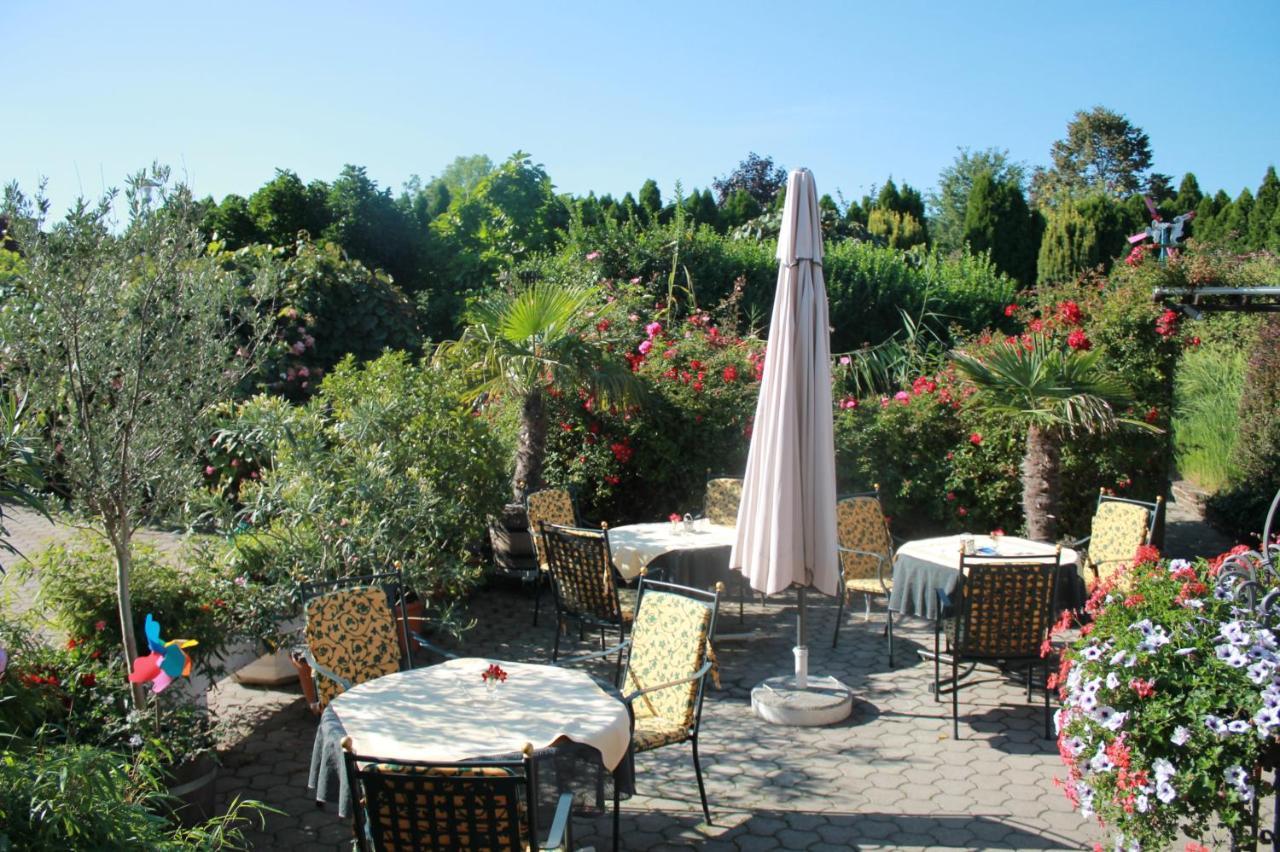 Landhotel Erhardt Bad Waltersdorf Extérieur photo